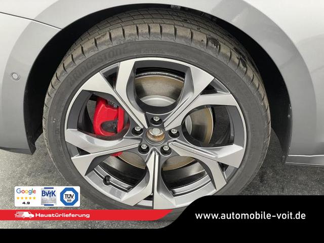 Skoda Octavia Combi RS (RS) 2.0 TSI 195kW (265 PS) 7-Gang-DSG 
