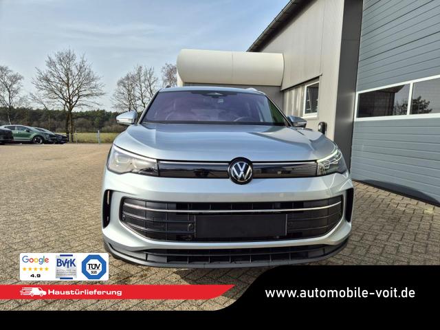Volkswagen Tiguan Life 1,5 l eHybrid OPF 204PS DSG Design Paket "Dark" LED-Plus-Scheinw. elektr. Heckklappe Sitzheizung v+h Lenkradheizung Frontscheibe beheizb. R&uuml;ckf.Kamera Klimaautomatik VW-Radio Bluetooth wireless Apple CarPlay + Android Auto PDC ACC 2xKeyl 