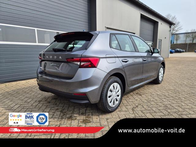 Skoda Fabia 1.0 TSI 95PS Selection 5-t&uuml;rig R&uuml;ckf.Kamera Parksensoren Sitzheizung Multifunktionslenkrad Klima Skoda-Radio Bluetooth Touchscreen Tempomat Nebelsch. Apple CarPlay + Android Auto 