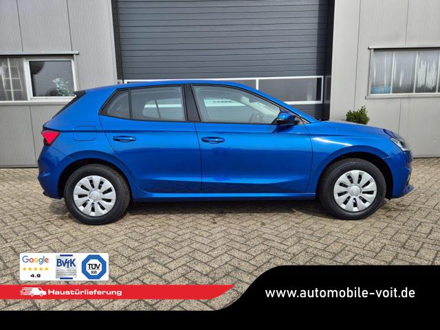 Skoda Fabia 1.0 TSI 95PS Selection 5-t&uuml;rig R&uuml;ckf.Kamera Parksensoren Sitzheizung Multifunktionslenkrad Klima Skoda-Radio Bluetooth Touchscreen Tempomat Nebelsch. Apple CarPlay + Android Auto 