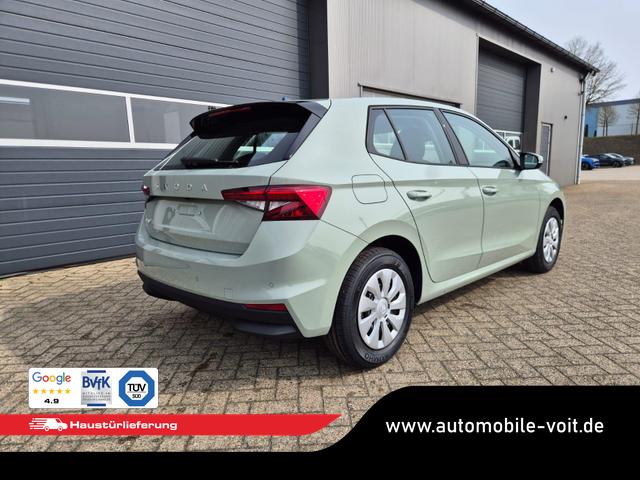 Skoda Fabia 1.0 TSI 95PS Selection 5-t&uuml;rig R&uuml;ckf.Kamera Parksensoren Sitzheizung Multifunktionslenkrad Klima Skoda-Radio Bluetooth Touchscreen Tempomat Nebelsch. Apple CarPlay + Android Auto 