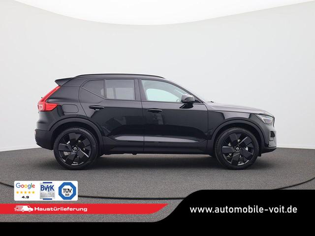 Volvo XC40 2.0 Black Edition Plus B4 Mild-Hybrid 197PS Automatik elektr. PanoDach R&uuml;ckf.Kamera PDC v+h ACC el.Heckklappe Harma/Kadon-Sound Klimaautomatik Sitzheizung Lenkradheizung Apple CarPlay Android Auto 20-LM 
