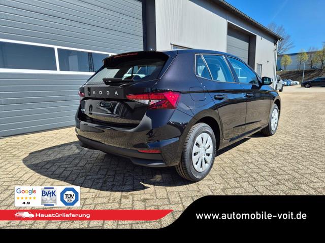 Skoda Fabia 1.0 TSI 95PS Selection 5-t&uuml;rig R&uuml;ckf.Kamera Parksensoren Sitzheizung Multifunktionslenkrad Klima Skoda-Radio Bluetooth Touchscreen Tempomat Nebelsch. Apple CarPlay + Android Auto 