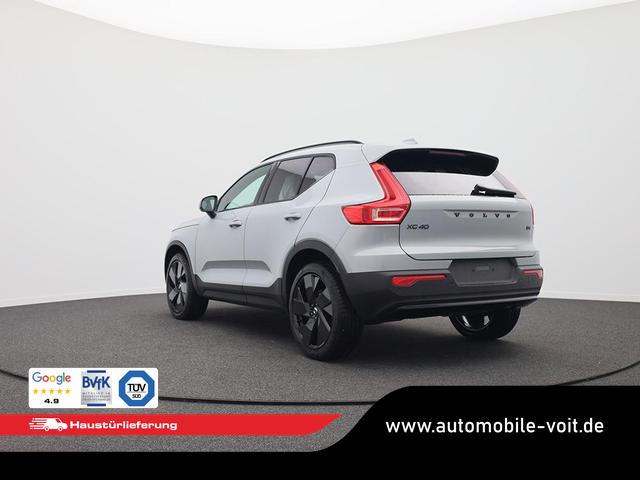 Volvo XC40 2.0 Black Edition Plus B4 Mild-Hybrid 197PS Automatik elektr. PanoDach R&uuml;ckf.Kamera PDC v+h ACC el.Heckklappe Harman/Kardon-Sound Klimaautomatik Sitzheizung Lenkradheizung Apple CarPlay Android Auto 20-LM 