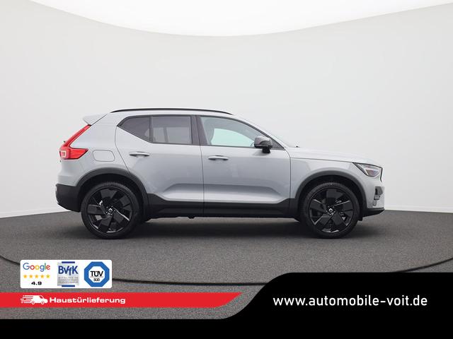 Volvo XC40 2.0 Black Edition Plus B4 Mild-Hybrid 197PS Automatik elektr. PanoDach R&uuml;ckf.Kamera PDC v+h ACC el.Heckklappe Harman/Kardon-Sound Klimaautomatik Sitzheizung Lenkradheizung Apple CarPlay Android Auto 20-LM 