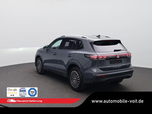 Volkswagen Tiguan Life 1,5 l eHybrid OPF 204PS DSG elekt.AHK Design Paket LED-Plus-Scheinw. elektr. Heckklappe Sitzheizung Lenkradheizung Frontscheibe beheizb. R&uuml;ckf.Kamera Klimaautomatik VW-Radio Bluetooth wireless Apple CarPlay + Android Auto PDC v+h ACC 2xKeyle 