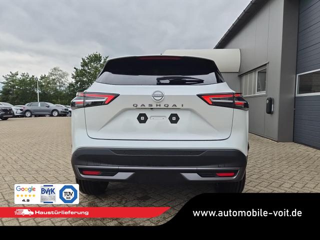Nissan Qashqai 1.3 DIG-T MHEV 158 PS X-Tronic N-Connecta Teil-Leder PanoGlasdach Klimaautomatik Sitzheizung Lenkradheizung Navi ACC PDC v+h 360&deg;Kamera DAB Bluetooth Touchscreen Apple CarPlay Android Auto 18"LM 