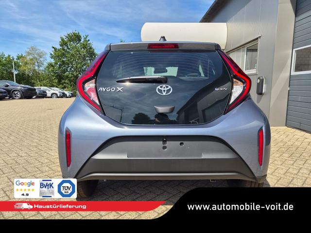Toyota Aygo X Pure 1.5 Hybrid 116PS Automatik Sitzheizung Klimaautomatik R&uuml;ckf.Kamera AbstandsTempomat Nebelscheinw. Multifunktionslenkrad Bluetooth Touchscreen Apple CarPlay + Android Auto 2xKeyless 