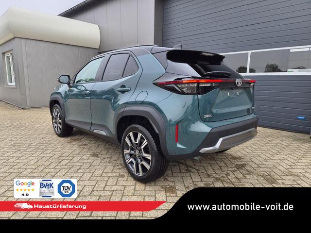 Toyota Yaris Cross 1.5-l 130PS HEV Automatik Style Matrix-LED 4xKamera elektr. Heckklappe Sitzheizung Lenkradheizung Klimaautomatik Navi Bluetooth wireless Apple CarPlay + Android Auto ACC PDC v+h 18"LM 