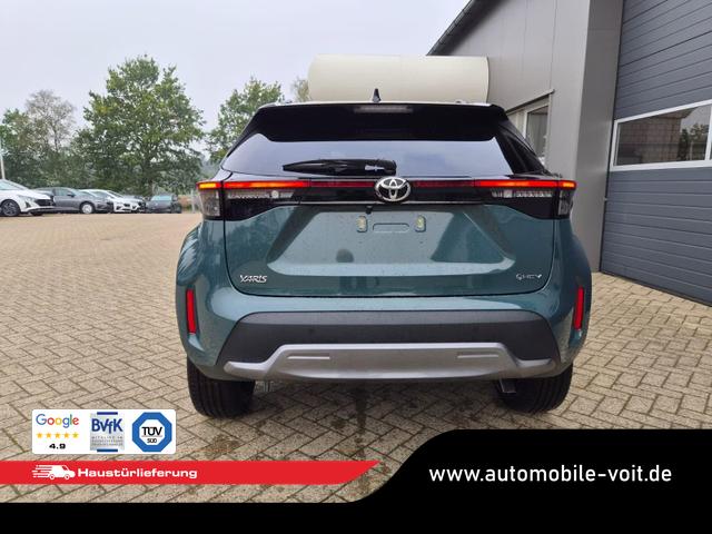 Toyota Yaris Cross 1.5-l 130PS HEV Automatik Style Matrix-LED 4xKamera elektr. Heckklappe Sitzheizung Lenkradheizung Klimaautomatik Navi Bluetooth wireless Apple CarPlay + Android Auto ACC PDC v+h 18"LM 