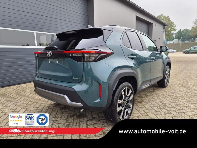 Toyota Yaris Cross 1.5-l 130PS HEV Automatik Style Matrix-LED 4xKamera elektr. Heckklappe Sitzheizung Lenkradheizung Klimaautomatik Navi Bluetooth wireless Apple CarPlay + Android Auto ACC PDC v+h 18"LM 