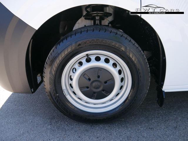 Volkswagen Transporter 6.1 Kastenwagen Furgón Batalla Corta 2.0 TDI Kurz *PDC HI.*LED*APP-CONNECT*KLIMA*TEMPOMAT*DAB* 