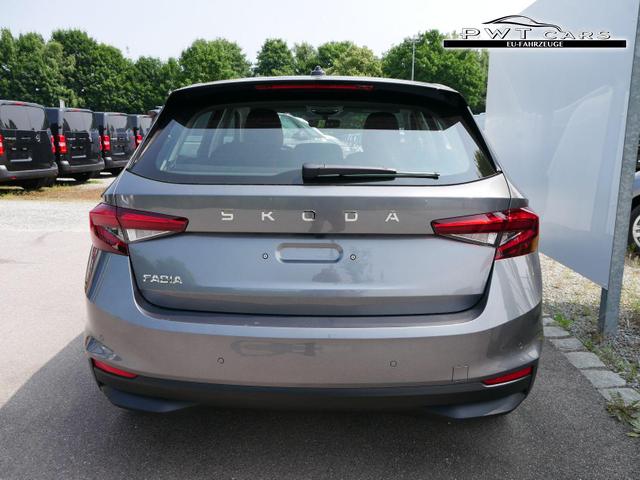 Skoda Fabia 130 Jahre 1,0 MPI*LED*PDC HI.*RFK*APP-CONNECT*SHZ*KESSY*KLIMA*DAB* 