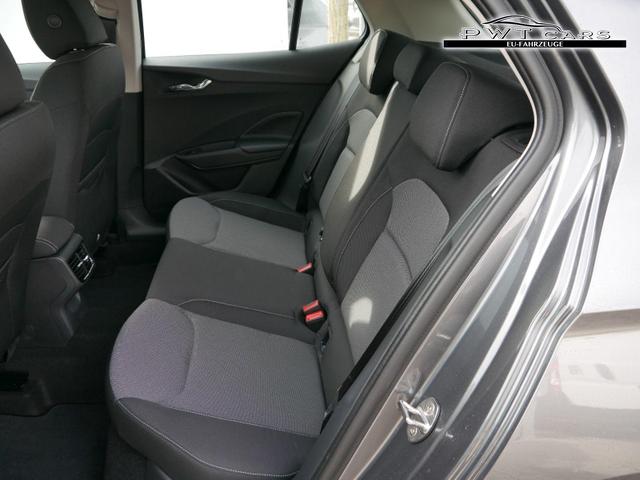 Skoda Fabia Selection 1.0 TSI *NAVI-&Uuml;BER-SMARTLINK*PDC-HI*LED*SHZ*KLIMA*RADIO 