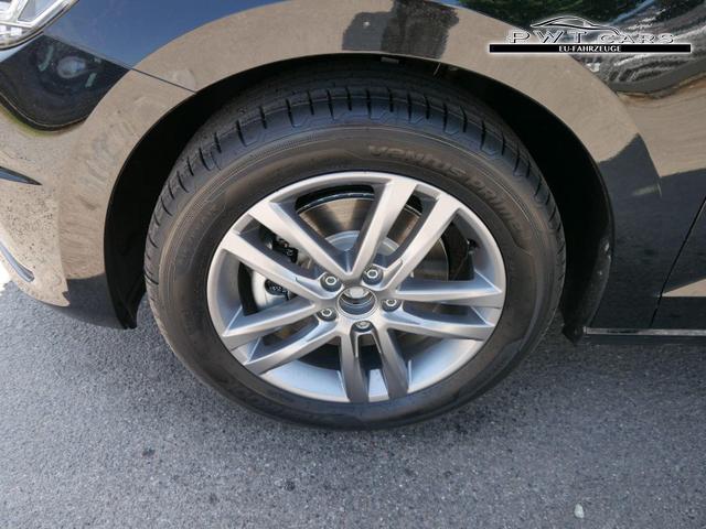 Volkswagen Touran Highline MARATON 2.0 TDI BMT DSG *MARATON*Highline*ACC*NAVI*PDC*LED*KAMERA*SHZ*7-SITZER*17-ZOLL 