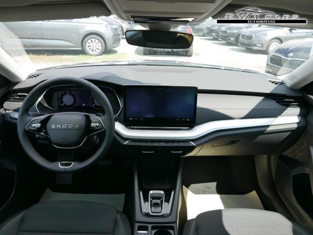 Skoda Octavia Combi Selection 2.0 TDI DSG Selection*PDC*LED*SHZ*NAVI*VIRTUALCOCKPIT*CARPLAY*KEYLESS-GO* 