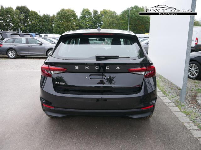 Skoda Fabia Selection 1.0 TSI *PDC-HI*WINTERPAKET*SMARTLINK*LED*SHZ*KLIMA*BLUETOOTH 