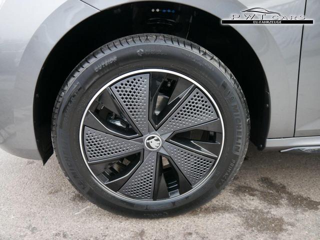 Skoda Kamiq Monte Carlo 1,5 TSI DSG*AHK-SCHWENKBAR*PDC*MATRIX-LED*KAMERA*SHZ*17-ZOLL 