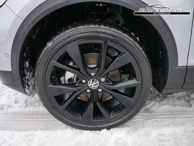Volkswagen T-Roc Black Style 1,5 TSI DSG*AHK*ACC*MATRIX-LED*SHZ*PDC*KAMERA*TEMPOMAT*19-ZOLL 