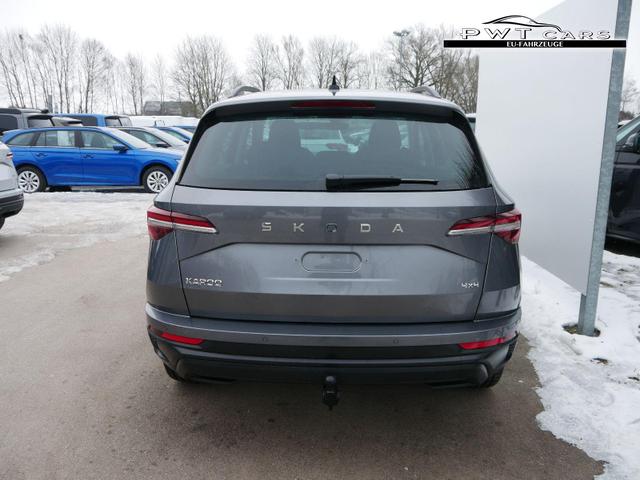 Skoda Karoq Selection 2.0 TDI DSG 4x4*AHK*PDC-HI*LED*SHZ*SMARTLINK*TEMPOMAT 