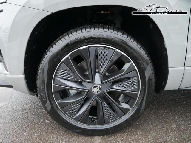 Skoda Karoq Sportline 2.0 TSI 4x4 DSG*AHK*ACC*PDC-HI*LED*SHZ*TEMPOMAT*SMARTLINK 