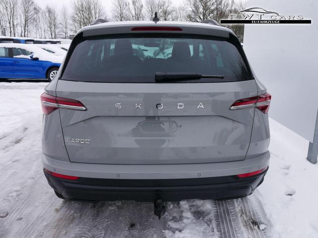Skoda Karoq Selection 1.5 TSI DSG DSG*AHK-SCHWENKBAR*SMARTLINK*TEMPOMAT*PDC-HINTEN*LENKRADHEIZUNG* 