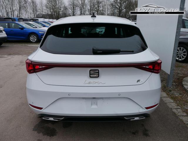 Seat Leon FR 2.0 TDI DSG*RFK*NAVI*TEMPOMAT*TRAVEL ASSIST* FULL LINK* KEYLESS-GO* 
