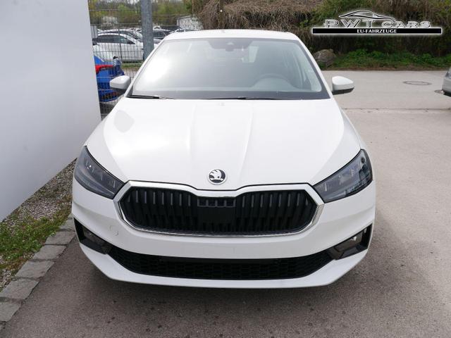 Skoda Fabia Selection 1.0 TSI *LED*PDC-HI*SMARTLINK*SHZ*BLUETOOTH*FRONT-ASSIST 