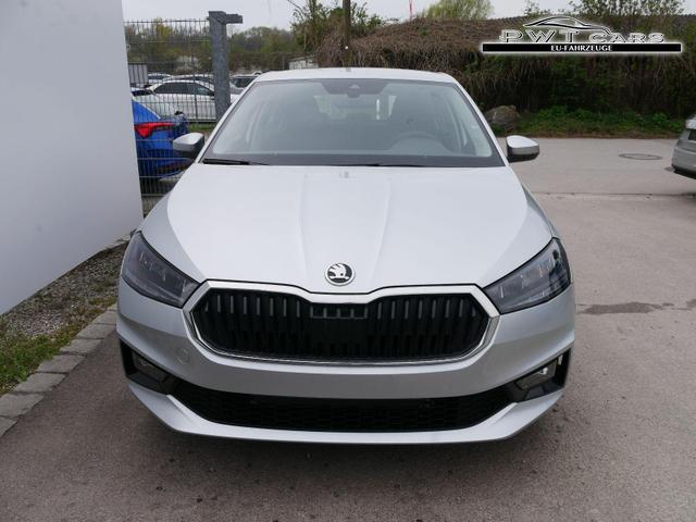 Skoda Fabia Selection 1.0 TSI *LED*PDC-HI*SMARTLINK*SHZ*BLUETOOTH*FRONT-ASSIST 