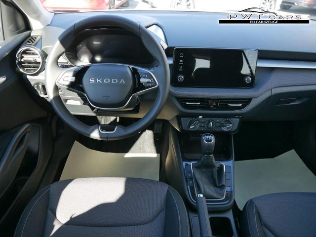Skoda Fabia Selection 1.0 TSI *NAVI-&Uuml;BER-SMARTLINK*PDC-HI*LED*SHZ*KLIMA*RADIO 