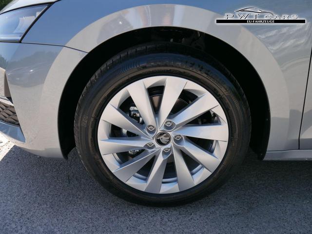 Skoda Octavia Combi Selection 2.0 TDI DSG*AHK-SCHWENKBAR*ACC*LED*PDC*SHZ*SMARTLINK 