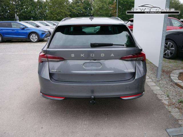Skoda Octavia Combi Selection 1.5 TSI mHEV DSG*AHK-SCHW*ACC*PDC*LED*SHZ*SMARTLINK*KLIMA 