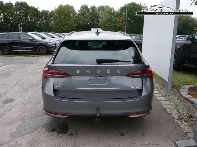 Skoda Octavia Combi Selection 1.5 TSI mHEV DSG*AHK-SCHW*ACC*PDC*LED*SHZ*SMARTLINK*KLIMA 