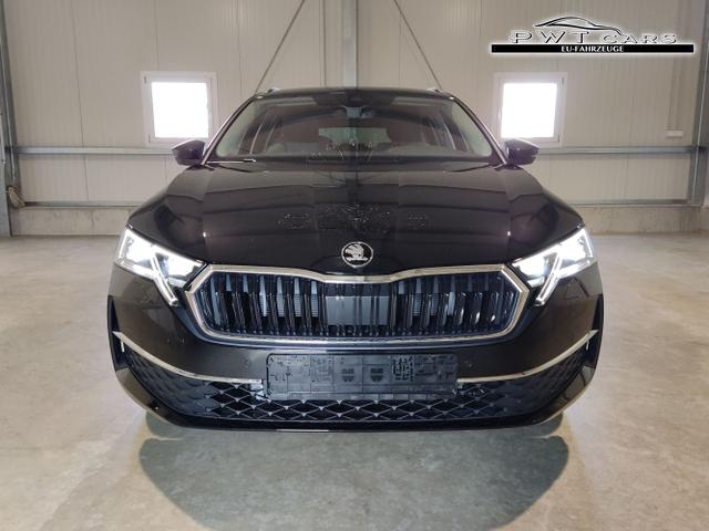 Skoda / Octavia Combi / Schwarz / / / 