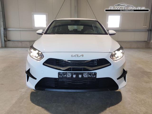 Kia / Ceed Sportswagon / Weiß / / / 