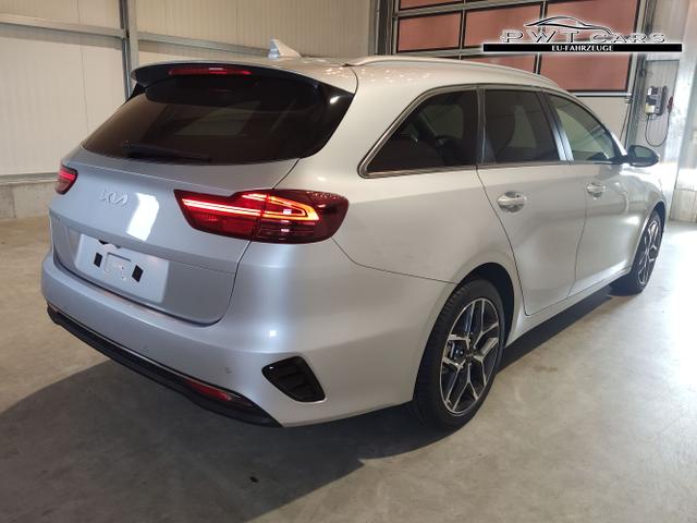 Kia / Ceed Sportswagon / Silber / / / , Beispielbilder, ggf. teilweise mit Sonderausstattung