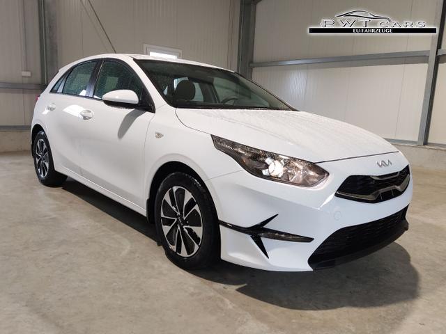 Kia / Ceed Sportswagon / Weiß / / / , Beispielbilder, ggf. teilweise mit Sonderausstattung