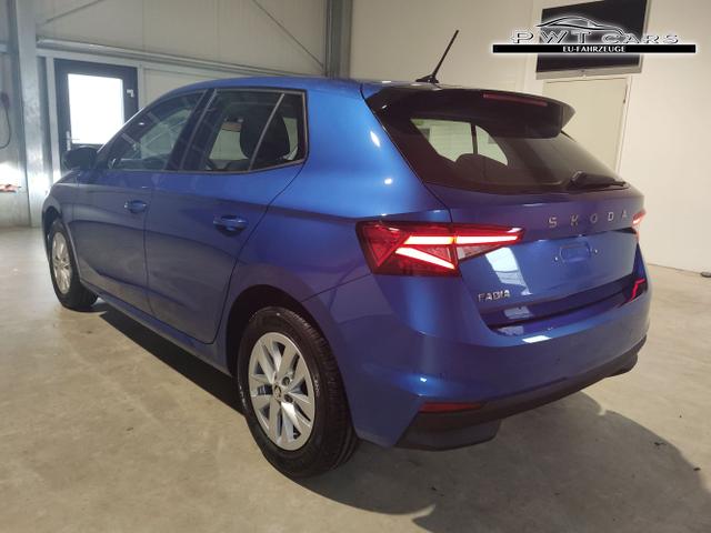 Skoda / Fabia / Blau / / / , Beispielbilder, ggf. teilweise mit Sonderausstattung