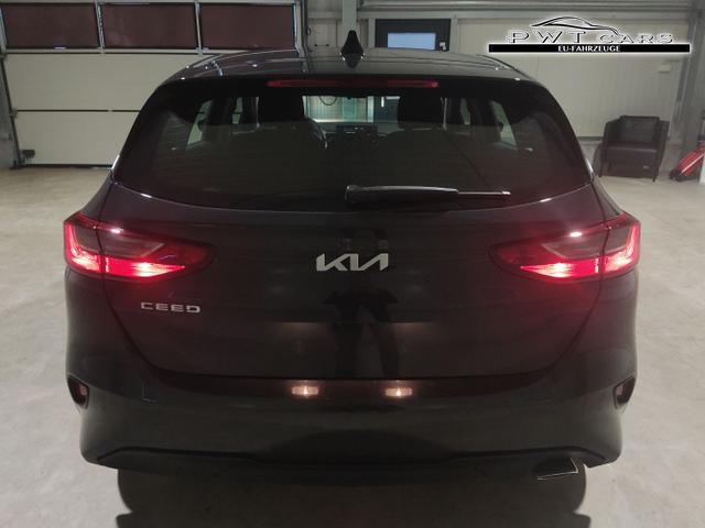 Kia / Ceed Sportswagon / Grau / / / , Beispielbilder, ggf. teilweise mit Sonderausstattung