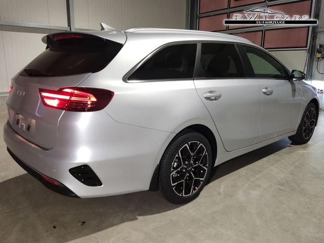Kia / Ceed Sportswagon / Silber / / / 