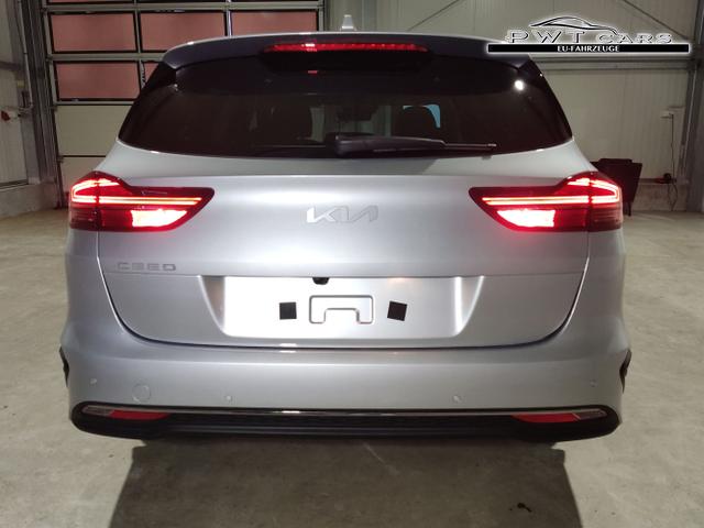 Kia / Ceed Sportswagon / Silber / / / 