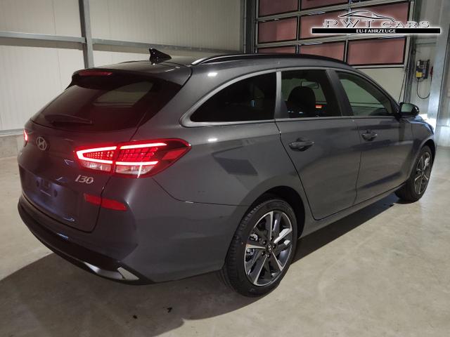 Hyundai / i30 Kombi / Grau / / / , Beispielbilder, ggf. teilweise mit Sonderausstattung