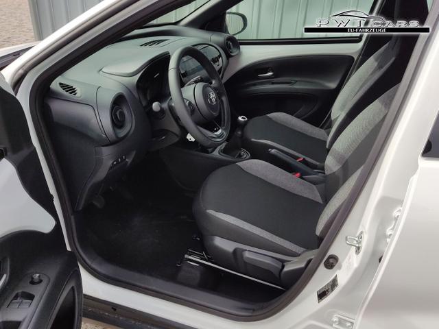 Toyota / Aygo X / Weiß / / / 