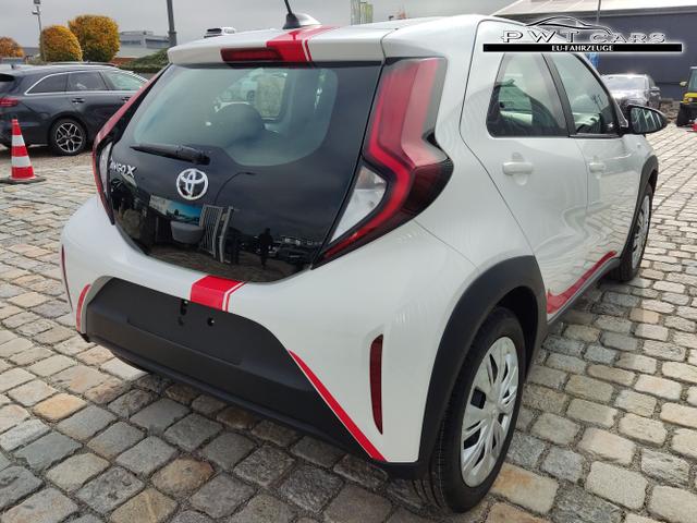 Toyota / Aygo X / Weiß / / / 