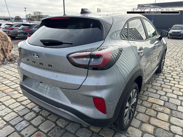 Ford / Puma / Grau / / / 