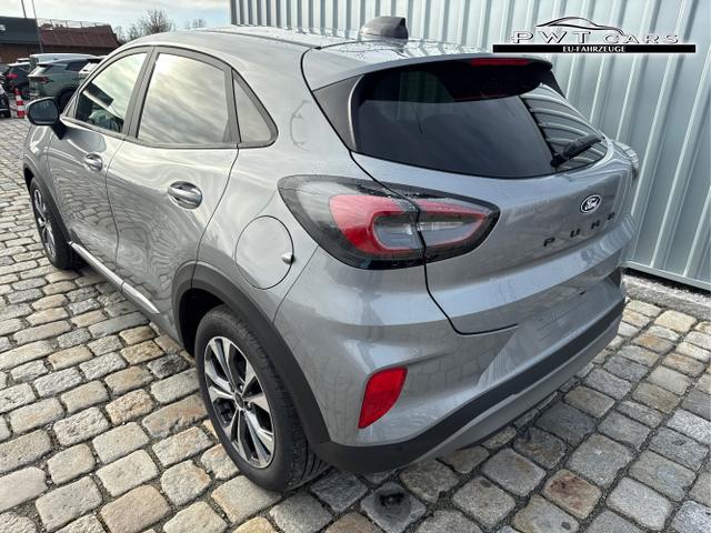 Ford / Puma / Grau / / / 