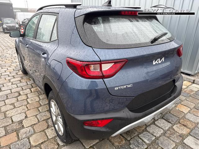 Kia / Stonic / Blau / / / , Beispielbilder, ggf. teilweise mit Sonderausstattung