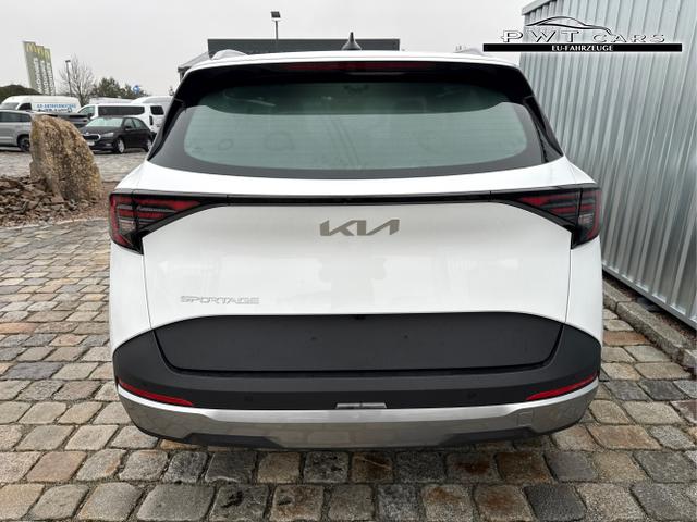 Kia / Sportage / Weiß / / / , Beispielbilder, ggf. teilweise mit Sonderausstattung