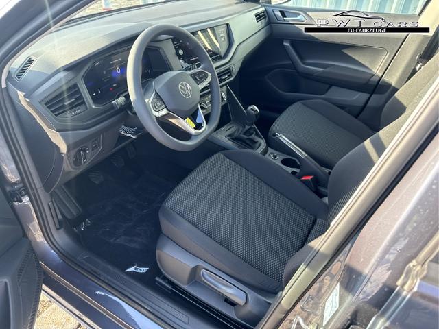 Volkswagen / POLO / Grau / / / 