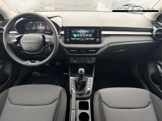 Skoda / Fabia / Grau / / / , Beispielbilder, ggf. teilweise mit Sonderausstattung